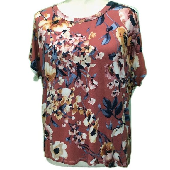 BOBEAU (PM) Blouse with back cutout - Picture 1 of 8